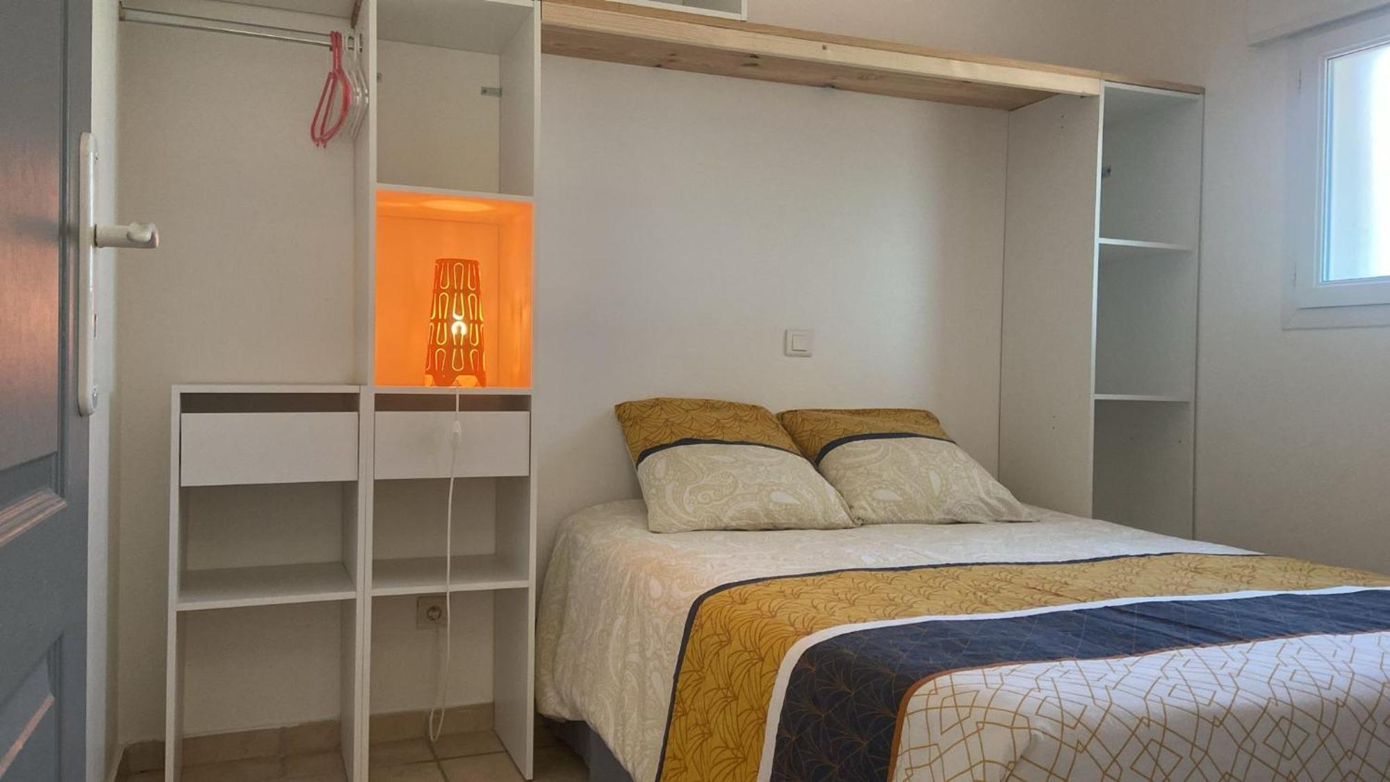 Apartments La Vieille Source Saint-Martin-d'Ardeche Room photo